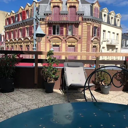 Apartment Cosy Avec Grande Terrasse Vue