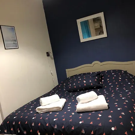 Cosy Avec Grande Terrasse Vue